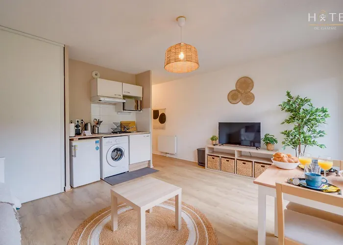 Central, Proximite Immediate Aeroport アパート